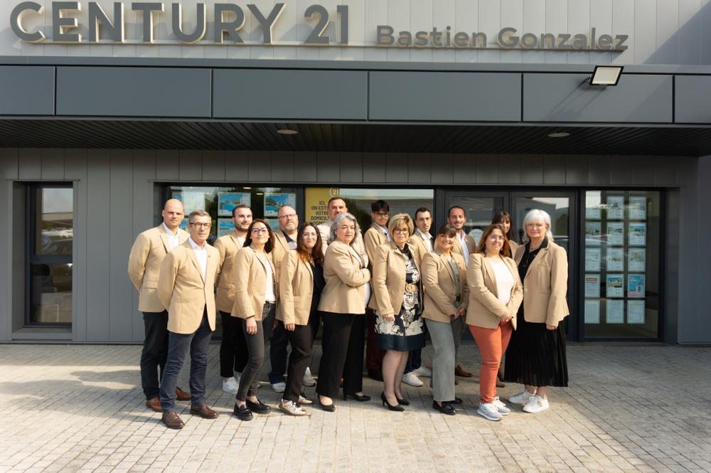 l'équipe de l'agence Bastien Gonzalez