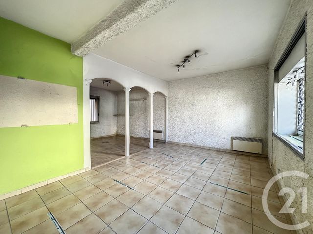 Appartement Studio à louer - 1 pièce - 41.76 m2 - VILLENEUVE SUR LOT - 47 - AQUITAINE - Century 21 Bastien Gonzalez