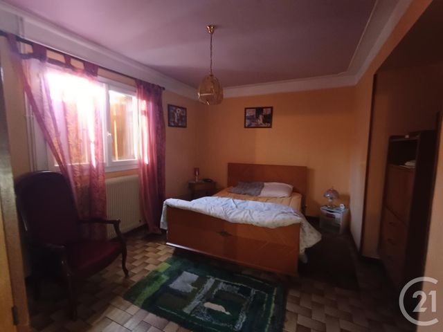 Afficher la photo en grand maison à vendre - 14 pièces - 414.76 m2 - PUJOLS - 47 - AQUITAINE - Century 21 Bastien Gonzalez