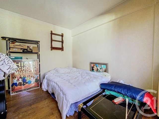 Afficher la photo en grand immeuble à vendre - 254.45 m2 - VILLENEUVE SUR LOT - 47 - AQUITAINE - Century 21 Bastien Gonzalez