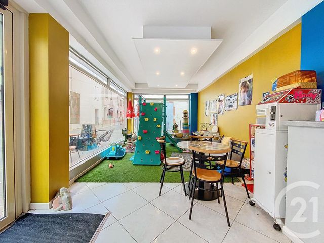 Afficher la photo en grand immeuble à vendre - 254.45 m2 - VILLENEUVE SUR LOT - 47 - AQUITAINE - Century 21 Bastien Gonzalez