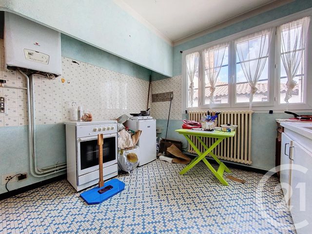 Afficher la photo en grand immeuble à vendre - 254.45 m2 - VILLENEUVE SUR LOT - 47 - AQUITAINE - Century 21 Bastien Gonzalez