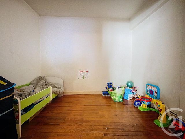 Afficher la photo en grand immeuble à vendre - 254.45 m2 - VILLENEUVE SUR LOT - 47 - AQUITAINE - Century 21 Bastien Gonzalez