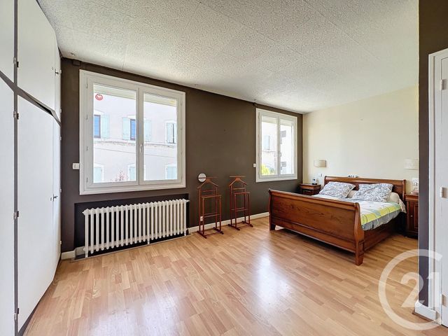 maison à vendre - 6 pièces - 182.0 m2 - VILLENEUVE SUR LOT - 47 - AQUITAINE - Century 21 Bastien Gonzalez