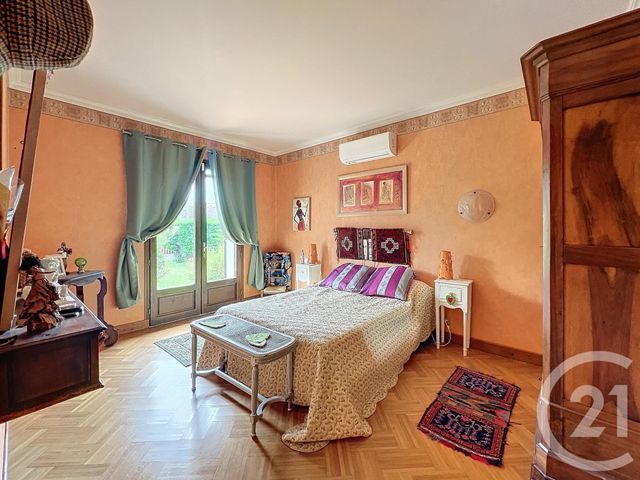 maison à vendre - 5 pièces - 163.5 m2 - VILLENEUVE SUR LOT - 47 - AQUITAINE - Century 21 Bastien Gonzalez