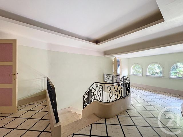 Afficher la photo en grand maison à vendre - 10 pièces - 298.93 m2 - VILLENEUVE SUR LOT - 47 - AQUITAINE - Century 21 Bastien Gonzalez