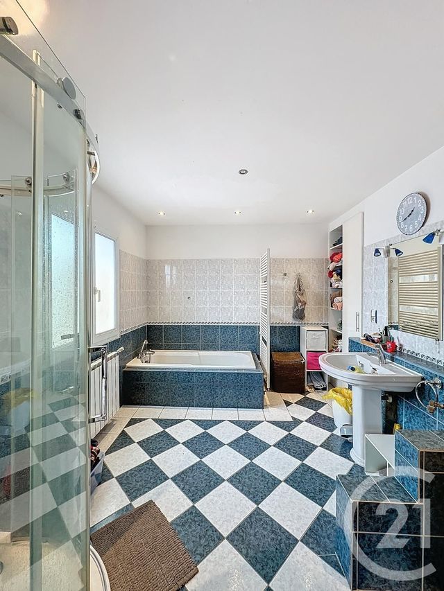 maison à vendre - 4 pièces - 149.67 m2 - VILLENEUVE SUR LOT - 47 - AQUITAINE - Century 21 Bastien Gonzalez