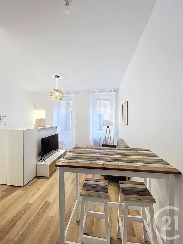 Appartement Studio à louer - 1 pièce - 25.82 m2 - VILLENEUVE SUR LOT - 47 - AQUITAINE - Century 21 Bastien Gonzalez