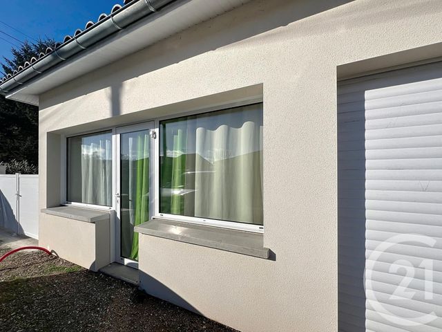 Appartement Local à louer - 2 pièces - 41.2 m2 - VILLENEUVE SUR LOT - 47 - AQUITAINE - Century 21 Bastien Gonzalez