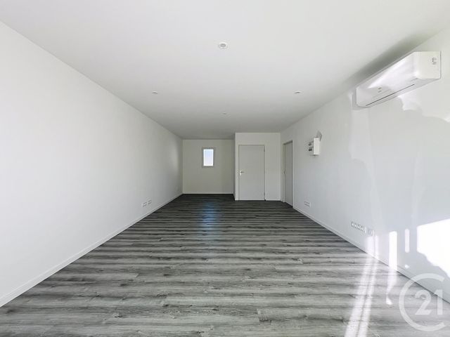 Appartement Local à louer - 2 pièces - 41.2 m2 - VILLENEUVE SUR LOT - 47 - AQUITAINE - Century 21 Bastien Gonzalez