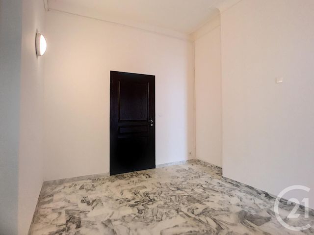 Appartement T3 à vendre - 3 pièces - 100.0 m2 - VILLENEUVE SUR LOT - 47 - AQUITAINE - Century 21 Bastien Gonzalez