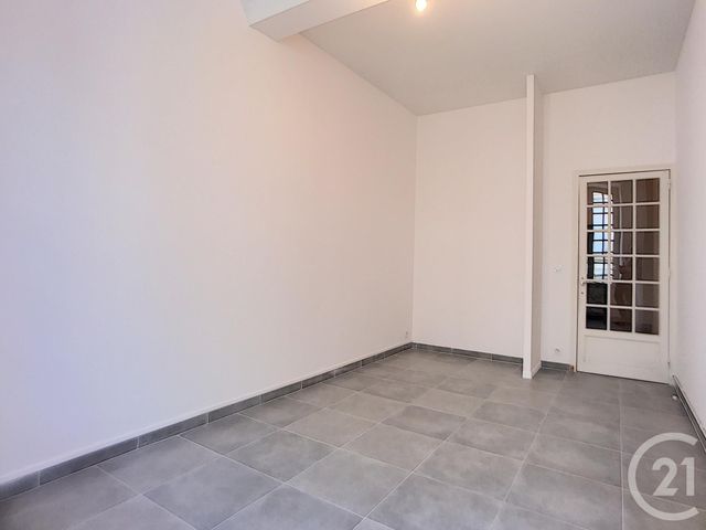 Appartement T3 à vendre - 3 pièces - 100.0 m2 - VILLENEUVE SUR LOT - 47 - AQUITAINE - Century 21 Bastien Gonzalez