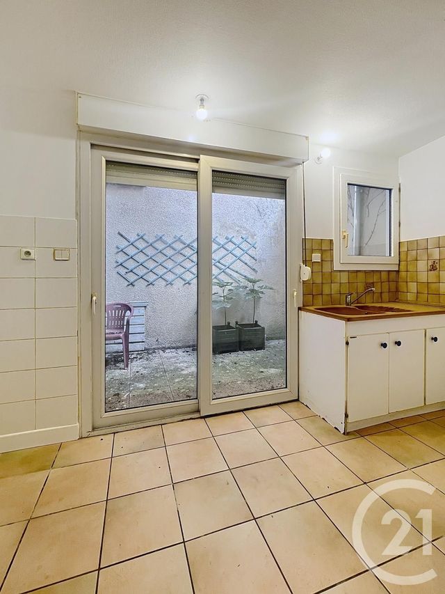 Afficher la photo en grand Appartement T2 à vendre - 2 pièces - 44.04 m2 - VILLENEUVE SUR LOT - 47 - AQUITAINE - Century 21 Bastien Gonzalez