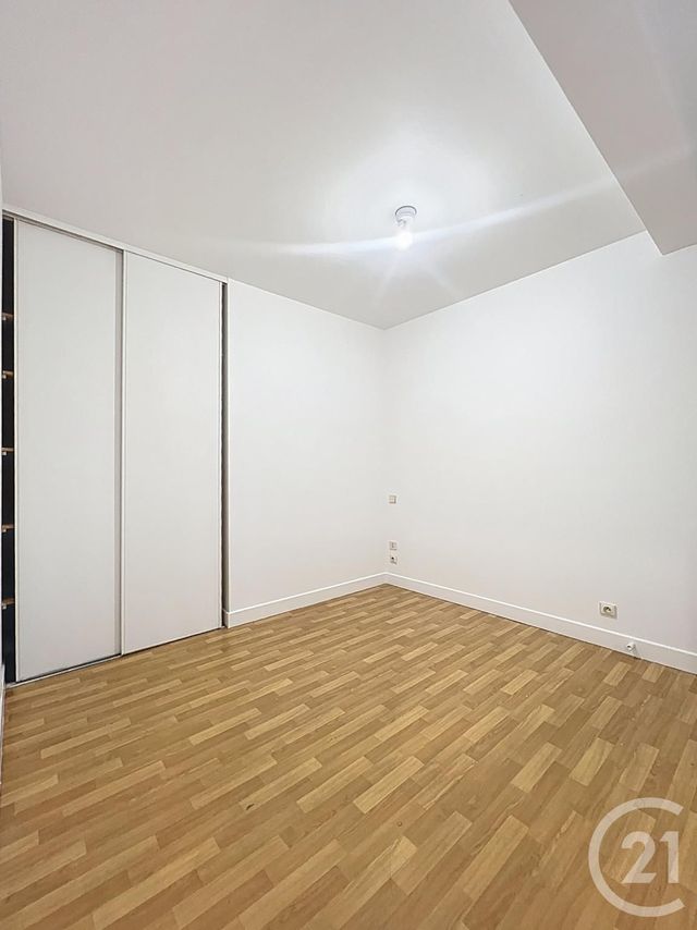Afficher la photo en grand Appartement T2 à vendre - 2 pièces - 44.04 m2 - VILLENEUVE SUR LOT - 47 - AQUITAINE - Century 21 Bastien Gonzalez
