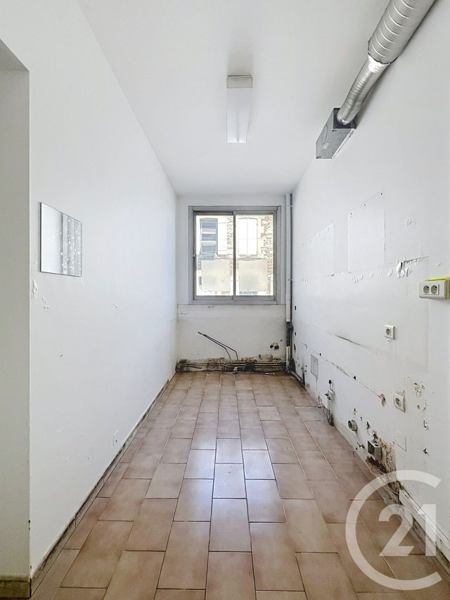 maison à louer - 5 pièces - 223.3 m2 - VILLENEUVE SUR LOT - 47 - AQUITAINE - Century 21 Bastien Gonzalez