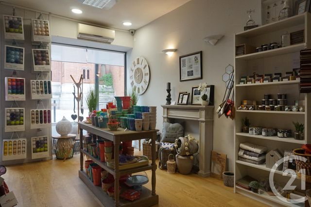 Afficher la photo en grand immeuble à vendre - 182.0 m2 - VILLENEUVE SUR LOT - 47 - AQUITAINE - Century 21 Bastien Gonzalez