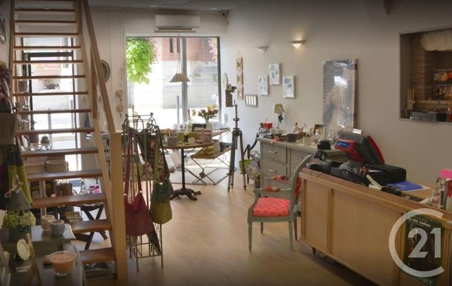 Afficher la photo en grand immeuble à vendre - 182.0 m2 - VILLENEUVE SUR LOT - 47 - AQUITAINE - Century 21 Bastien Gonzalez