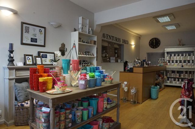 Afficher la photo en grand immeuble à vendre - 182.0 m2 - VILLENEUVE SUR LOT - 47 - AQUITAINE - Century 21 Bastien Gonzalez