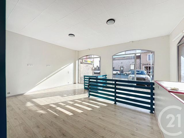 Appartement Local à louer - 2 pièces - 40.0 m2 - VILLENEUVE SUR LOT - 47 - AQUITAINE - Century 21 Bastien Gonzalez