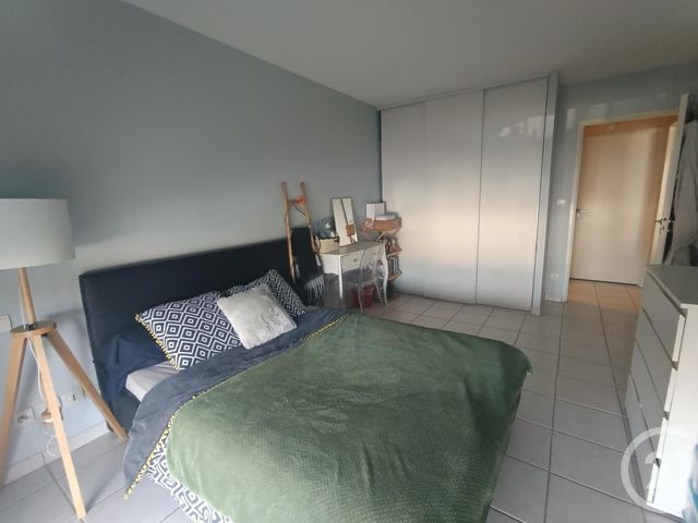 Appartement F2 à vendre - 3 pièces - 73.0 m2 - VILLENEUVE SUR LOT - 47 - AQUITAINE - Century 21 Bastien Gonzalez