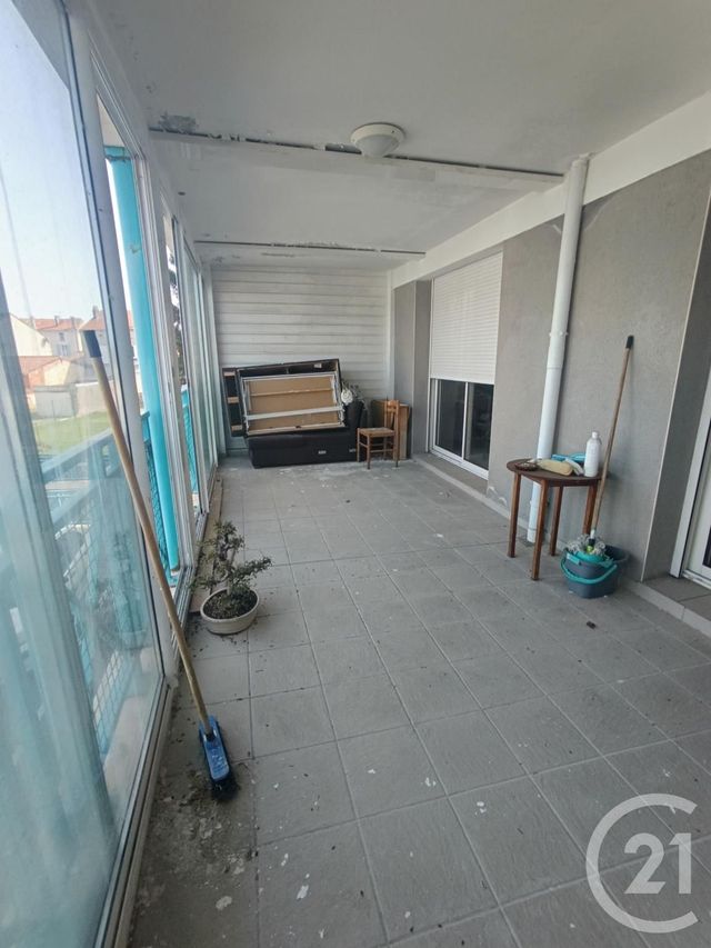 Appartement F2 à vendre - 3 pièces - 73.0 m2 - VILLENEUVE SUR LOT - 47 - AQUITAINE - Century 21 Bastien Gonzalez