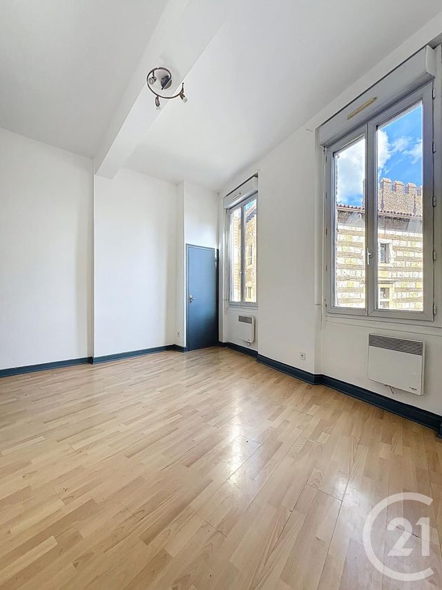Appartement Studio à louer - 1 pièce - 26.44 m2 - AGEN - 47 - AQUITAINE - Century 21 Bastien Gonzalez