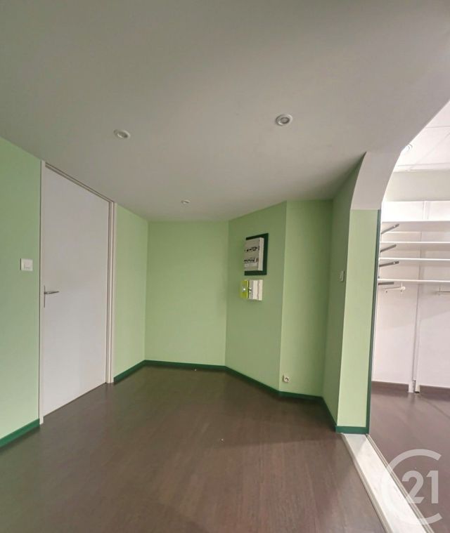 Appartement Local à louer - 1 pièce - 56.89 m2 - VILLENEUVE SUR LOT - 47 - AQUITAINE - Century 21 Bastien Gonzalez