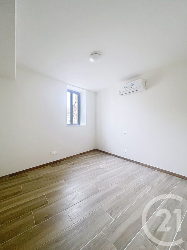 Afficher la photo en grand Appartement T3 à louer - 3 pièces - 63.19 m2 - STE LIVRADE SUR LOT - 47 - AQUITAINE - Century 21 Bastien Gonzalez