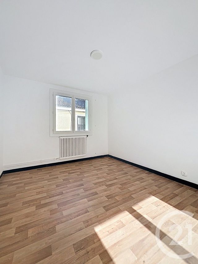 Appartement T3 à louer - 3 pièces - 64.0 m2 - VILLENEUVE SUR LOT - 47 - AQUITAINE - Century 21 Bastien Gonzalez