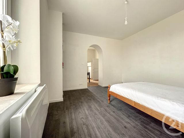 Appartement T2 à louer - 2 pièces - 31.2 m2 - ST SYLVESTRE SUR LOT - 47 - AQUITAINE - Century 21 Bastien Gonzalez