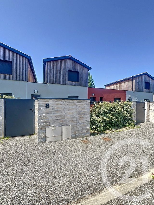 maison à louer - 4 pièces - 93.1 m2 - VILLENEUVE SUR LOT - 47 - AQUITAINE - Century 21 Bastien Gonzalez