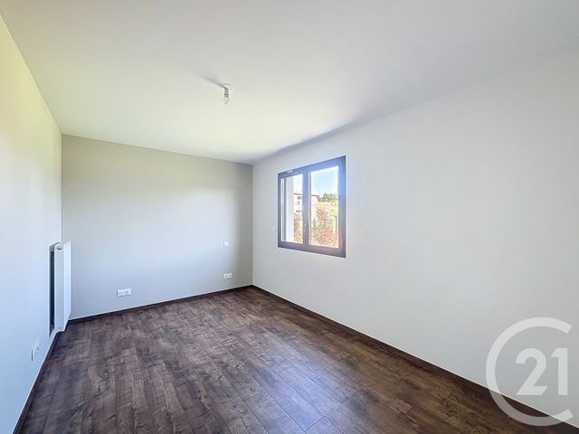 maison à louer - 4 pièces - 93.1 m2 - VILLENEUVE SUR LOT - 47 - AQUITAINE - Century 21 Bastien Gonzalez