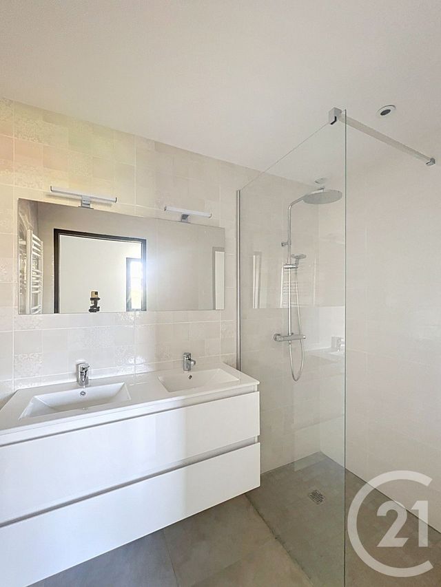 maison à louer - 4 pièces - 93.1 m2 - VILLENEUVE SUR LOT - 47 - AQUITAINE - Century 21 Bastien Gonzalez