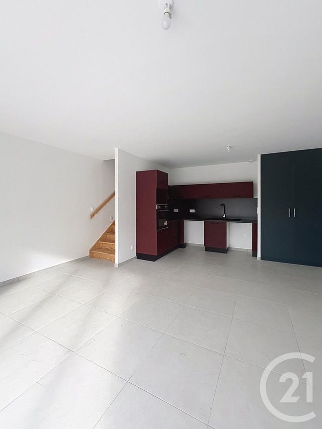 maison à louer - 4 pièces - 93.1 m2 - VILLENEUVE SUR LOT - 47 - AQUITAINE - Century 21 Bastien Gonzalez