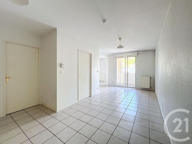 Appartement Studio à louer - 1 pièce - 35.5 m2 - AGEN - 47 - AQUITAINE - Century 21 Bastien Gonzalez
