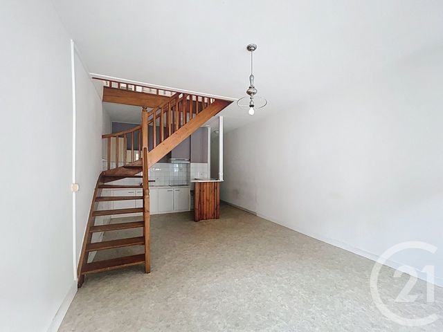 Appartement Duplex à vendre - 2 pièces - 83.0 m2 - VILLENEUVE SUR LOT - 47 - AQUITAINE - Century 21 Bastien Gonzalez