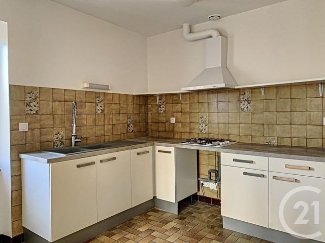 Appartement à louer - 3 pièces - 79.63 m2 - STE LIVRADE SUR LOT - 47 - AQUITAINE - Century 21 Bastien Gonzalez