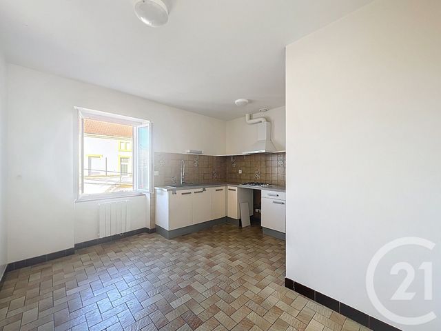 Appartement à louer - 3 pièces - 79.63 m2 - STE LIVRADE SUR LOT - 47 - AQUITAINE - Century 21 Bastien Gonzalez