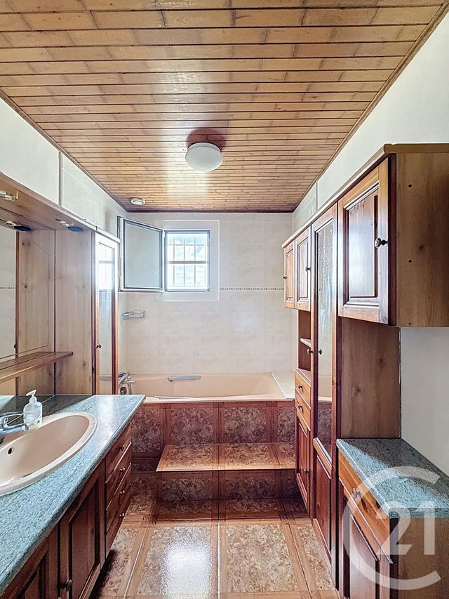 maison à vendre - 5 pièces - 138.0 m2 - VILLENEUVE SUR LOT - 47 - AQUITAINE - Century 21 Bastien Gonzalez