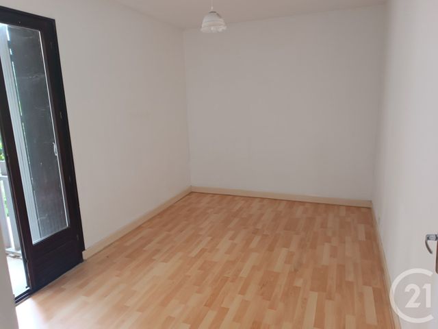 Appartement T3 à vendre - 2 pièces - 61.0 m2 - VILLENEUVE SUR LOT - 47 - AQUITAINE - Century 21 Bastien Gonzalez