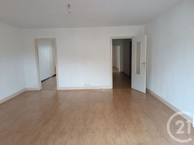 Appartement T3 à vendre - 2 pièces - 61.0 m2 - VILLENEUVE SUR LOT - 47 - AQUITAINE - Century 21 Bastien Gonzalez