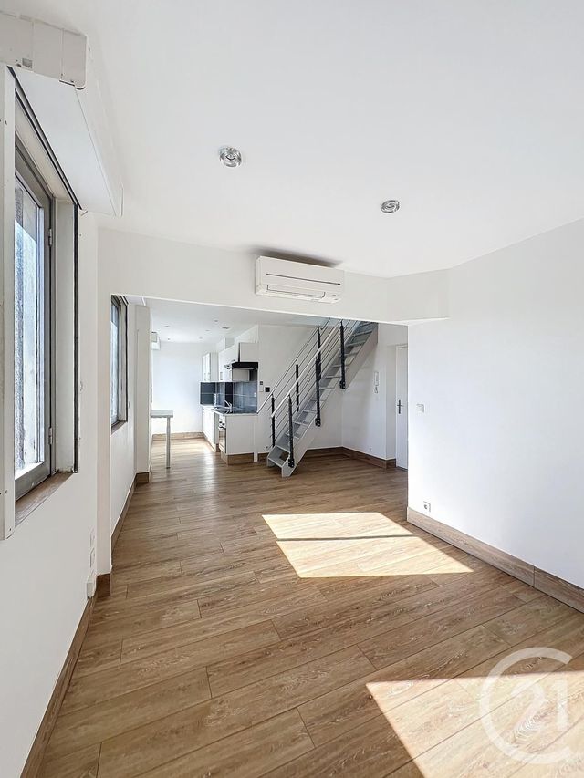 Appartement T3 à louer - 3 pièces - 44.09 m2 - VILLENEUVE SUR LOT - 47 - AQUITAINE - Century 21 Bastien Gonzalez