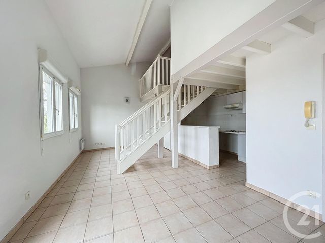 Appartement à louer - 2 pièces - 59.71 m2 - VILLENEUVE SUR LOT - 47 - AQUITAINE - Century 21 Bastien Gonzalez