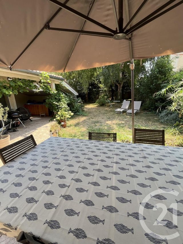 maison à vendre - 6 pièces - 175.0 m2 - VILLENEUVE SUR LOT - 47 - AQUITAINE - Century 21 Bastien Gonzalez