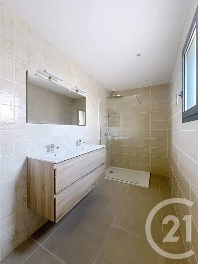 maison à louer - 4 pièces - 101.19 m2 - VILLENEUVE SUR LOT - 47 - AQUITAINE - Century 21 Bastien Gonzalez