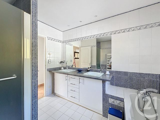 maison à vendre - 7 pièces - 151.0 m2 - VILLENEUVE SUR LOT - 47 - AQUITAINE - Century 21 Bastien Gonzalez