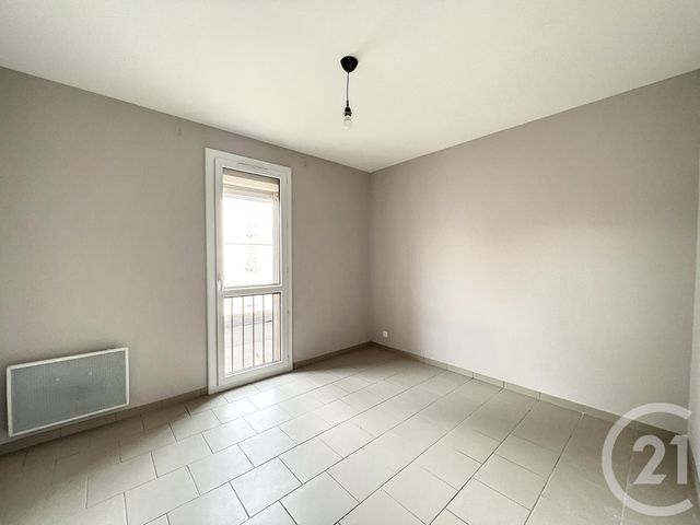 Appartement T1 à louer - 2 pièces - 36.07 m2 - VILLENEUVE SUR LOT - 47 - AQUITAINE - Century 21 Bastien Gonzalez