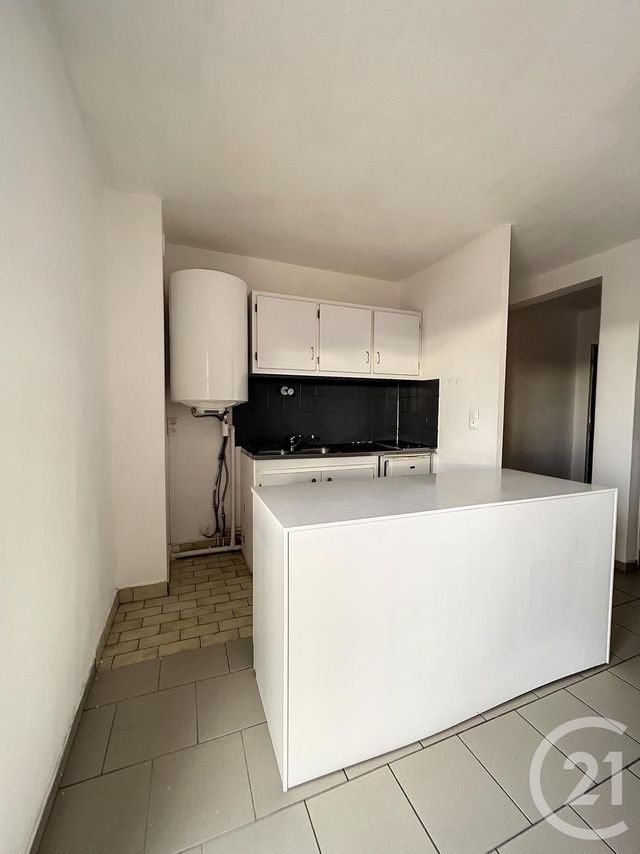 Appartement T1 à louer - 2 pièces - 36.07 m2 - VILLENEUVE SUR LOT - 47 - AQUITAINE - Century 21 Bastien Gonzalez