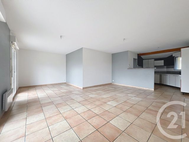 maison à louer - 5 pièces - 97.57 m2 - ST ANTOINE DE FICALBA - 47 - AQUITAINE - Century 21 Bastien Gonzalez