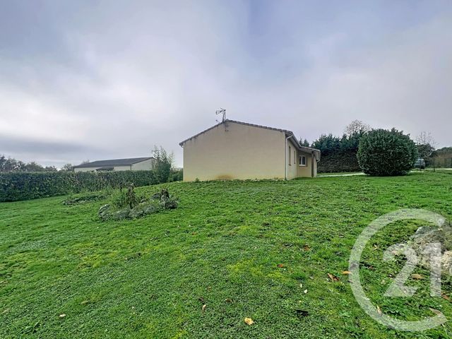 maison à louer - 5 pièces - 97.57 m2 - ST ANTOINE DE FICALBA - 47 - AQUITAINE - Century 21 Bastien Gonzalez